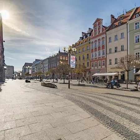 Hotel Rent Like - Olawska 1 *